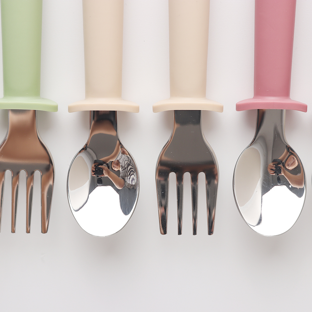 Set cucchiaio e forchetta in s - Baby Food Nutrition recensione e prezzo